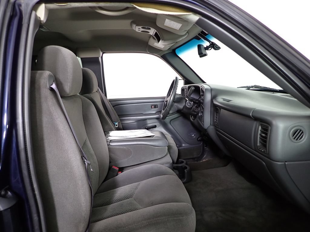 Used 2005 Chevrolet Silverado 1500 4x4 Extended Cab w/ Light Duty Power Package image 30