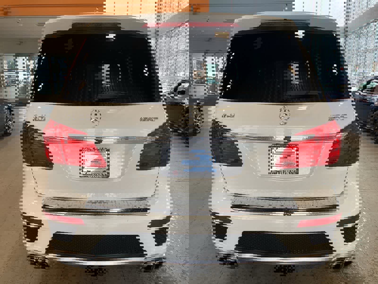 Used 2015 Mercedes-Benz GL 63 AMG 4MATIC image 6