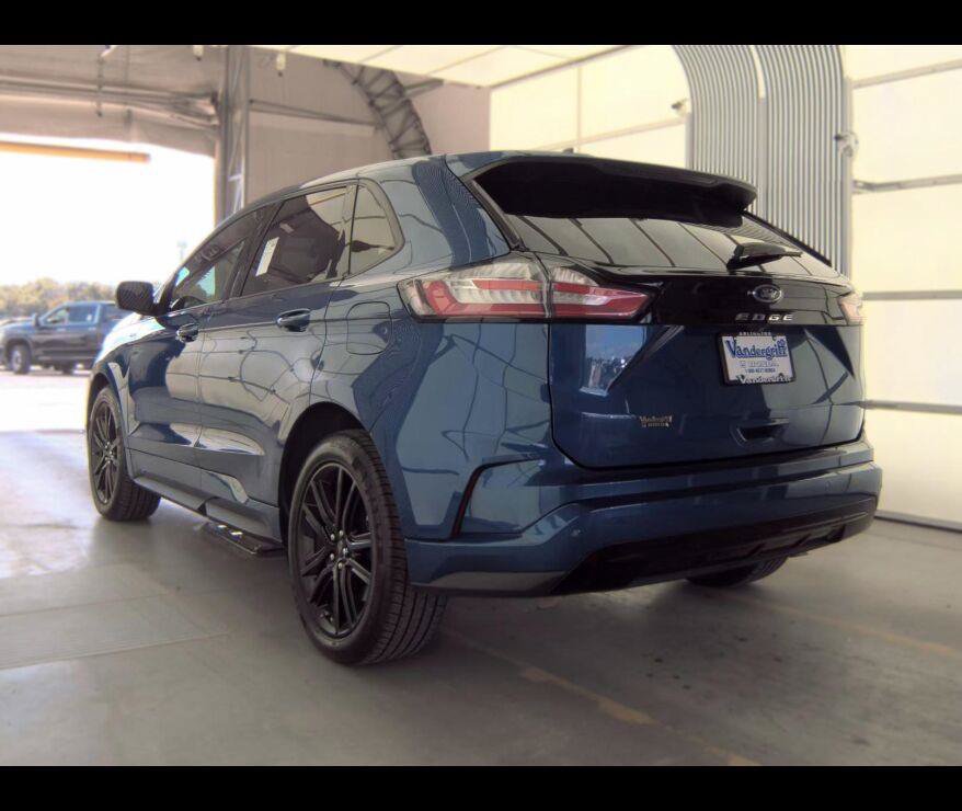Used 2022 Ford Edge ST-Line AWD/4WD image 11