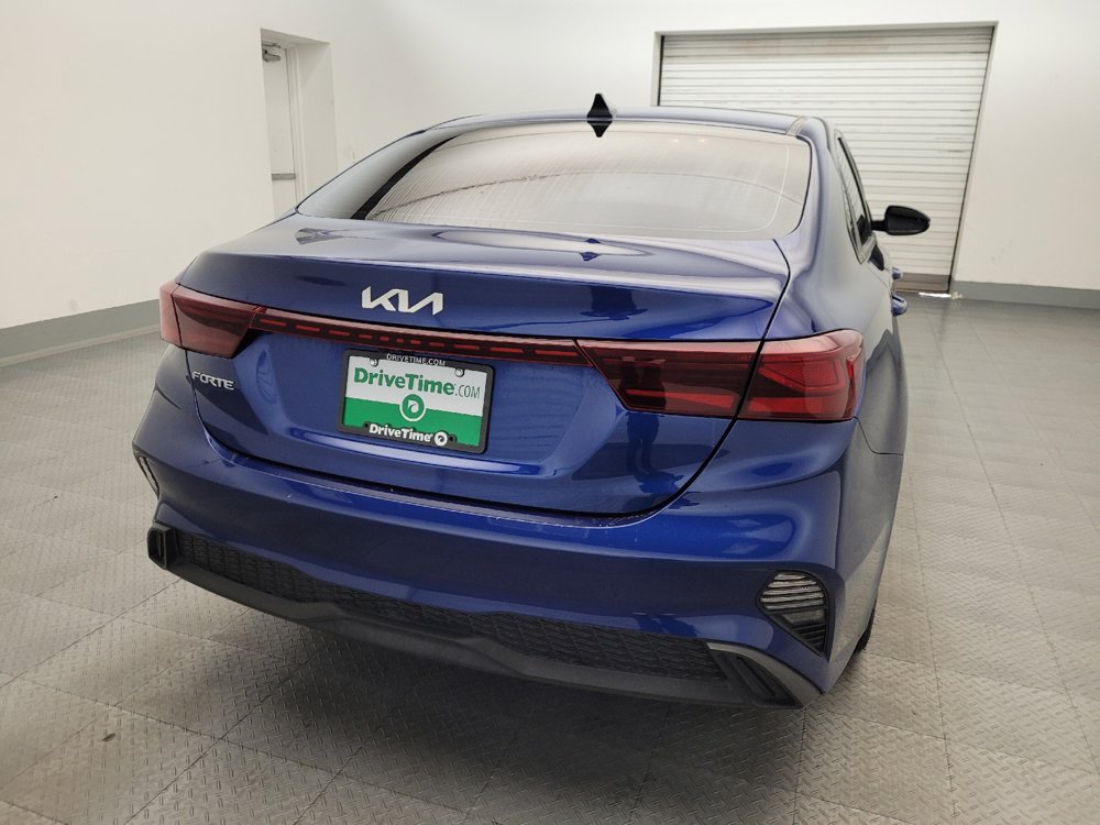 Used 2023 Kia Forte LXS w/ LXS Technology Package FWD image 7