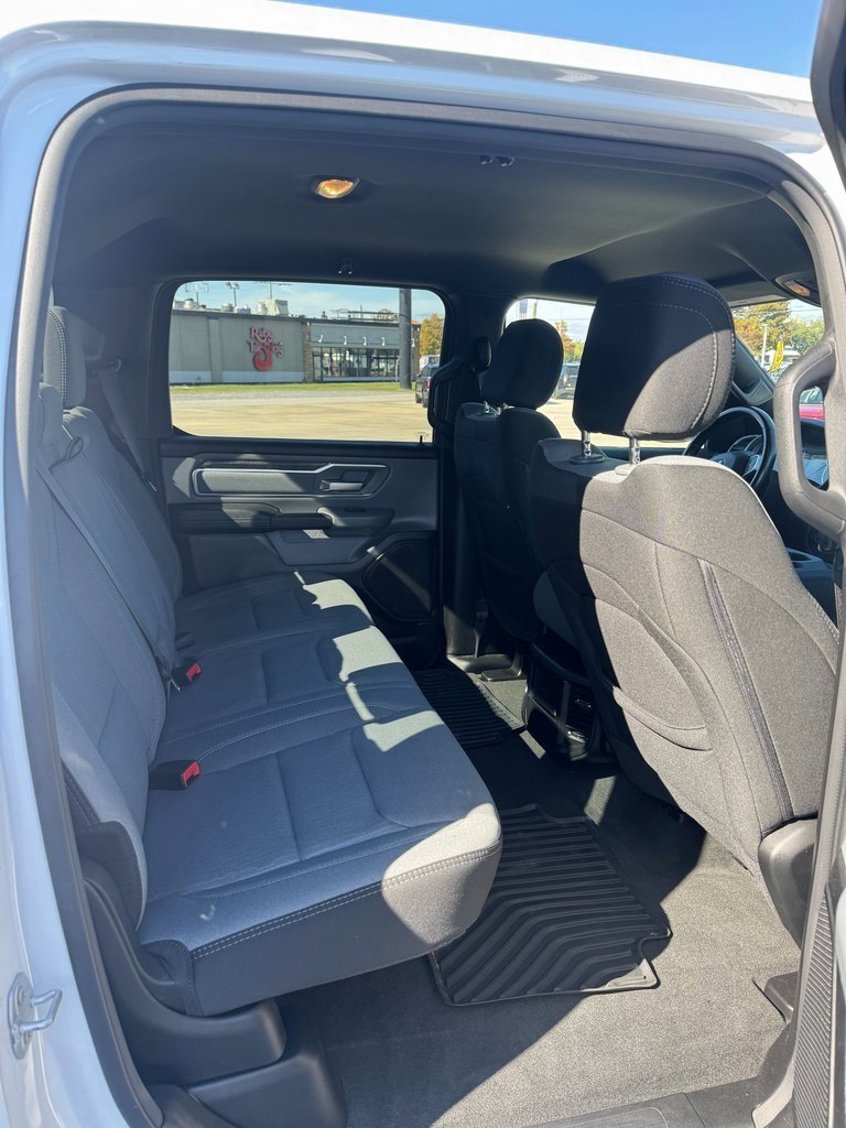 Used 2021 RAM 1500 Big Horn image 14
