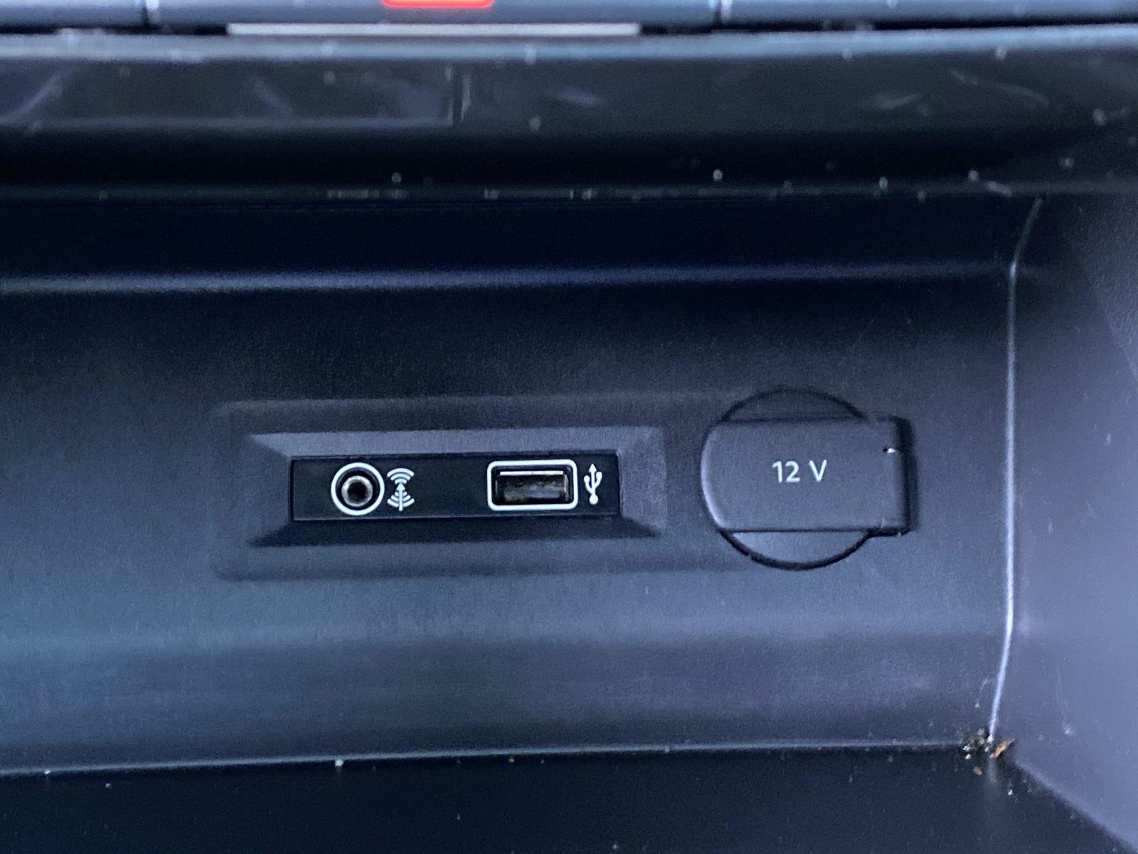 Used 2018 Volkswagen Atlas SEL image 18