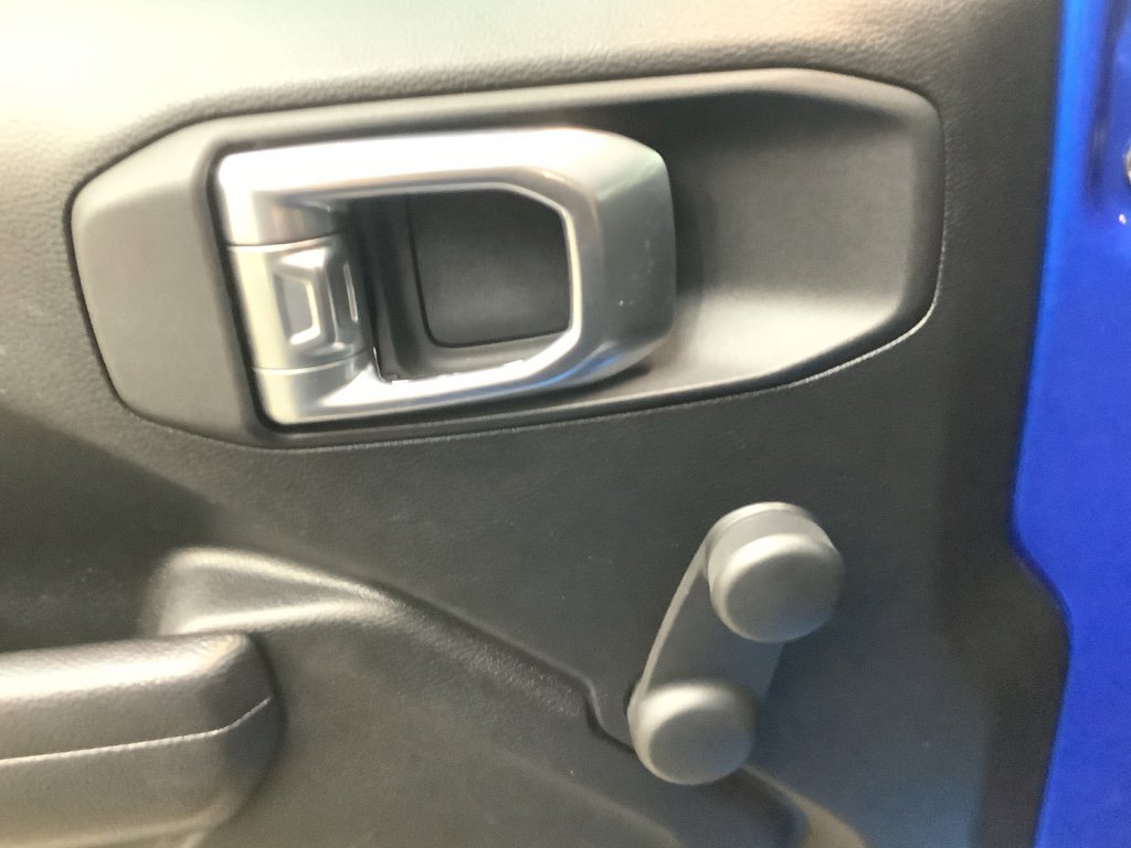 Used 2022 Jeep Wrangler Unlimited Sport image 13