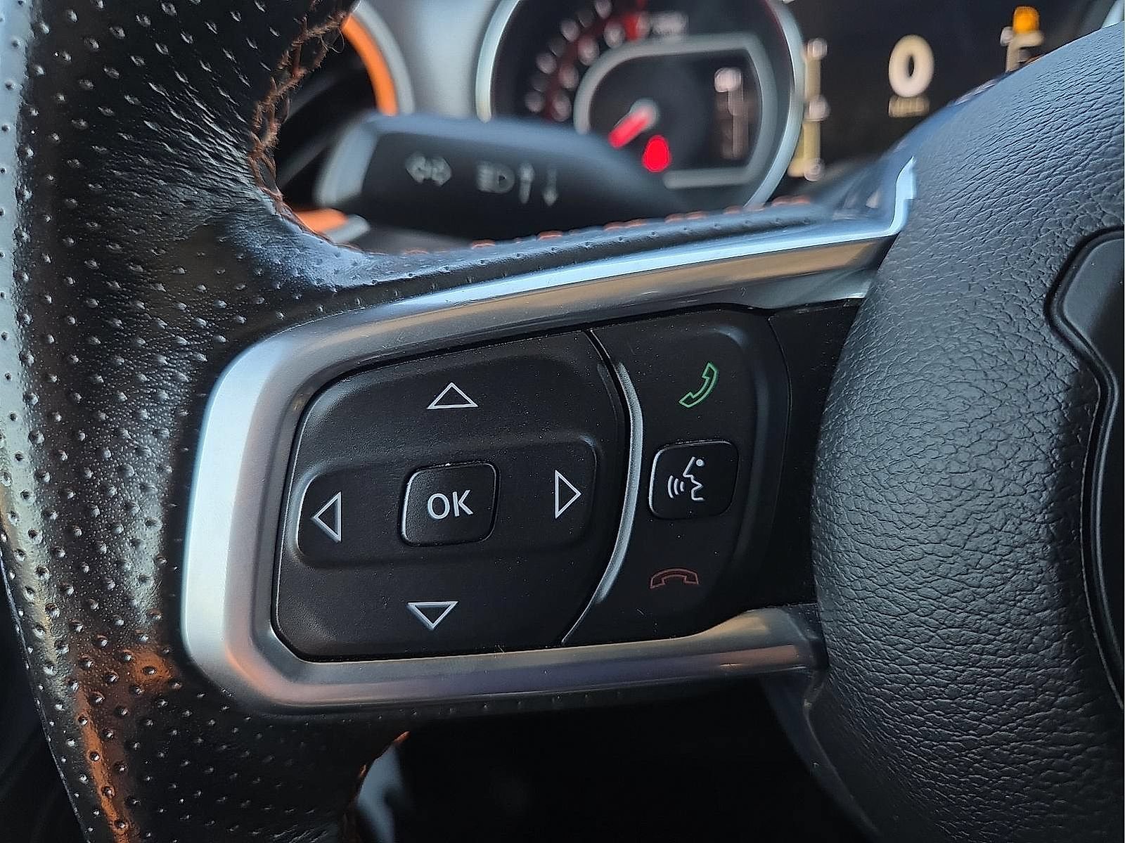 Used 2021 Jeep Gladiator Mojave w/ Uconnect 4C Nav & Sound Group AWD/4WD image 19