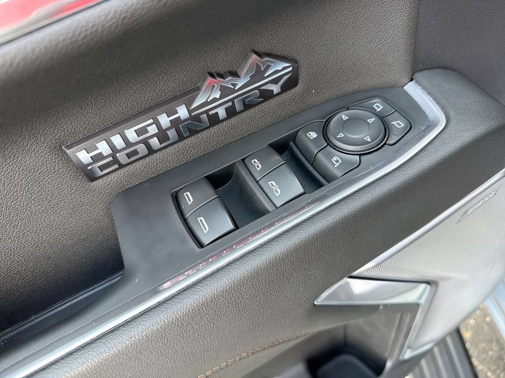 Used 2024 Chevrolet Silverado 1500 High Country AWD/4WD image 13