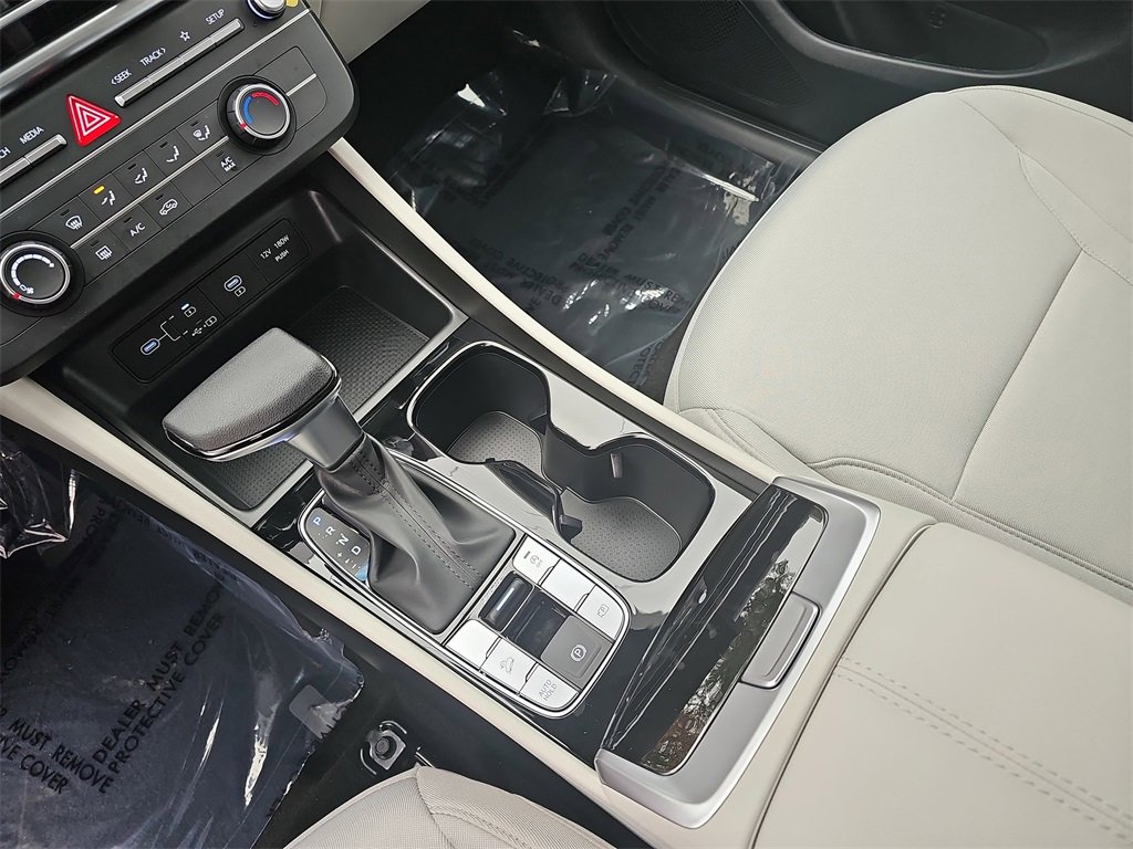 New 2026 Hyundai Tucson SE image 23