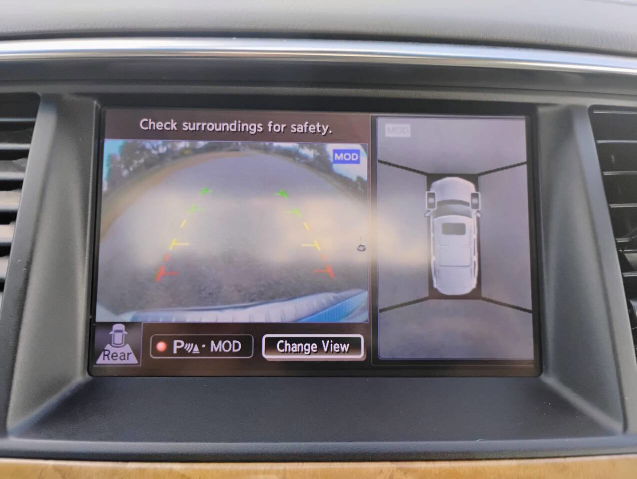 Used 2013 INFINITI QX56 4WD w/ Theater Pkg image 16