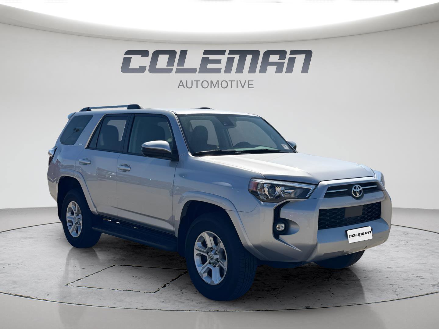 Used 2024 Toyota 4Runner SR5 AWD/4WD image 7