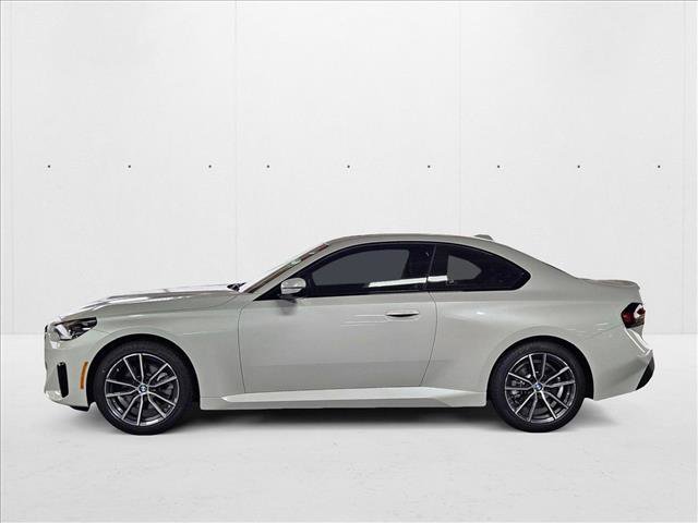 Used 2025 BMW 230i xDrive Coupe w/ Convenience Package image 5