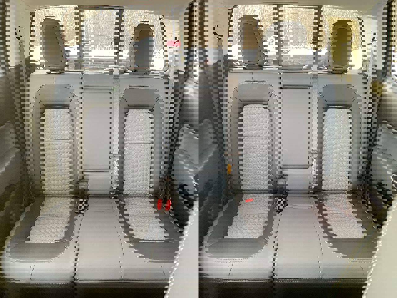 Used 2022 Chevrolet Colorado Z71 image 22