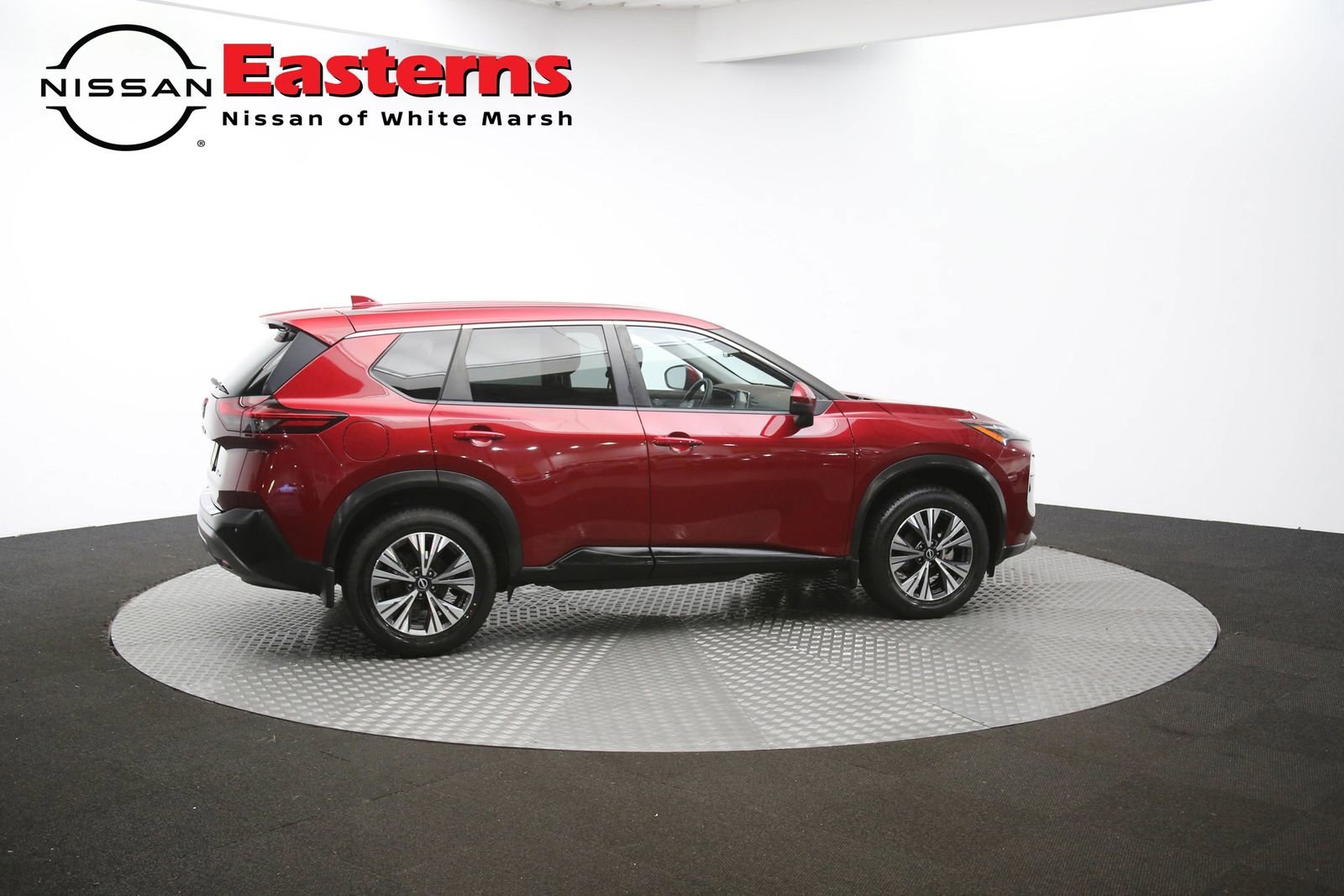 Used 2022 Nissan Rogue SV image 40