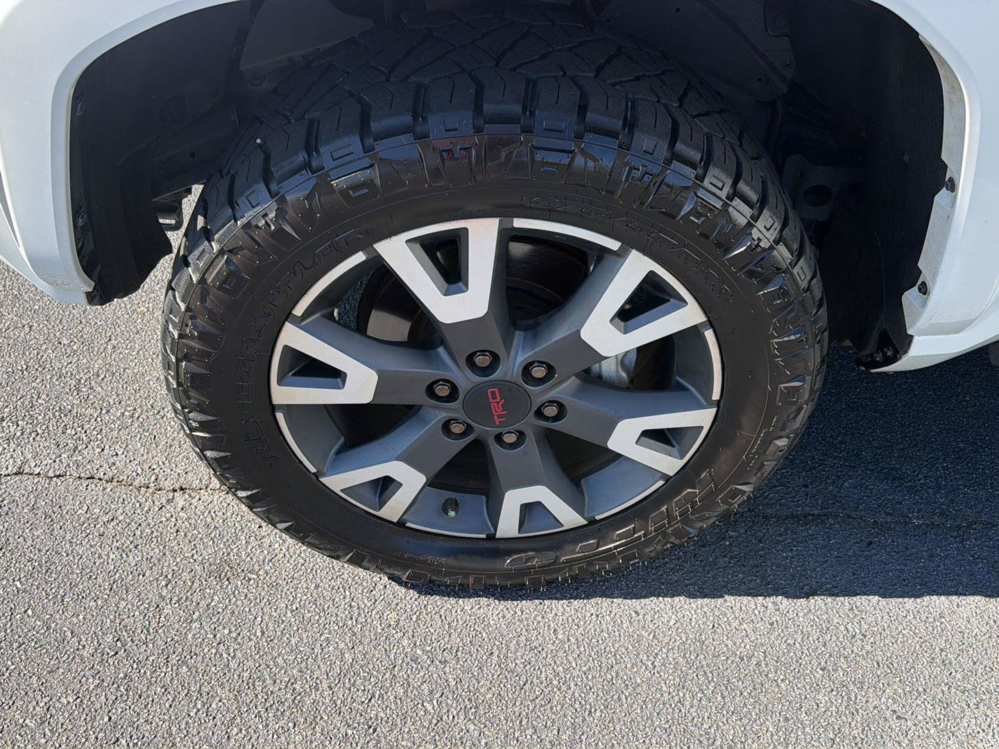 Used 2025 Toyota 4Runner TRD Sport AWD/4WD image 36