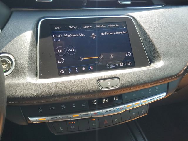 Certified 2023 Cadillac XT4 Premium Luxury FWD image 24