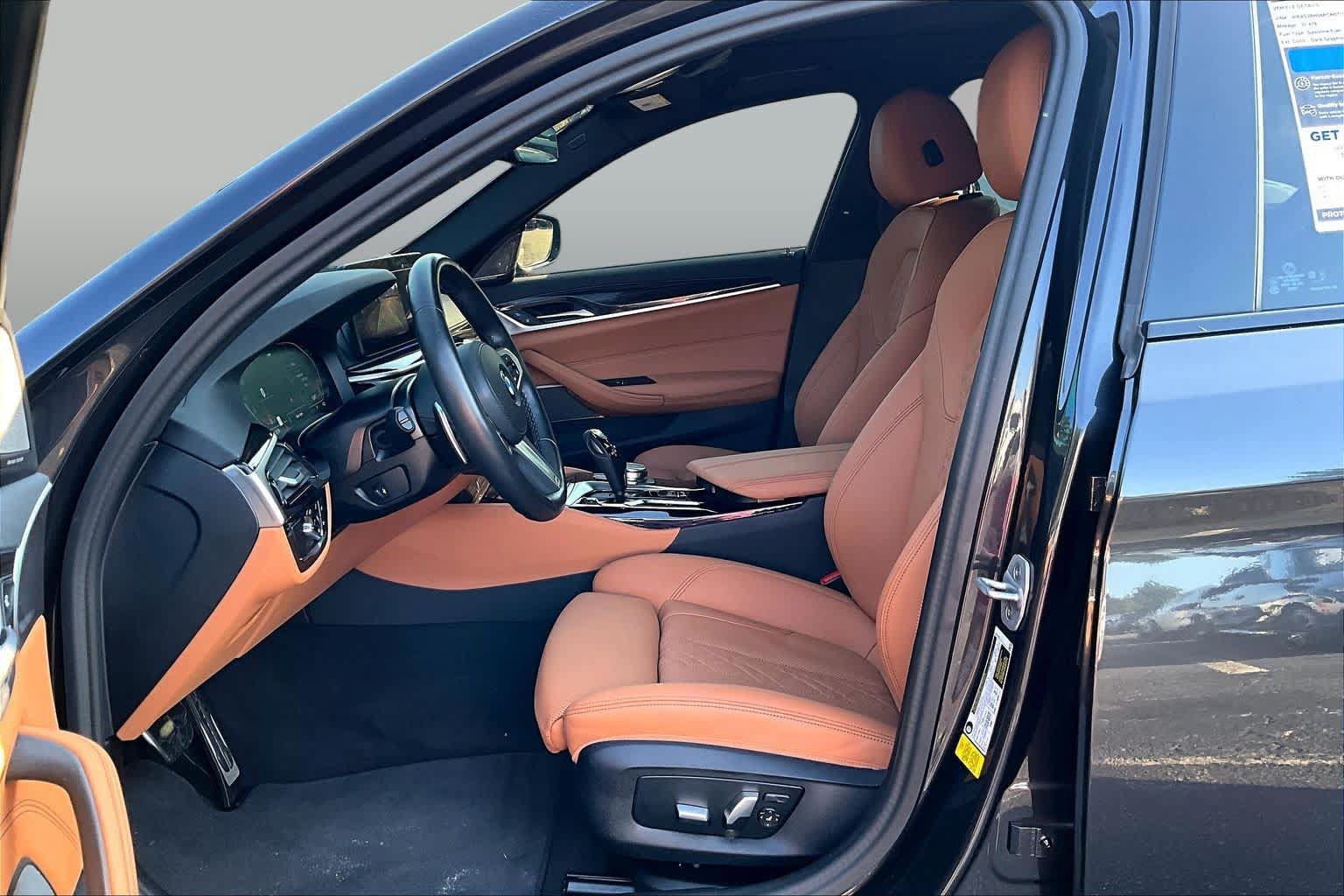 Used 2023 BMW 530i w/ M Sport Package RWD image 8
