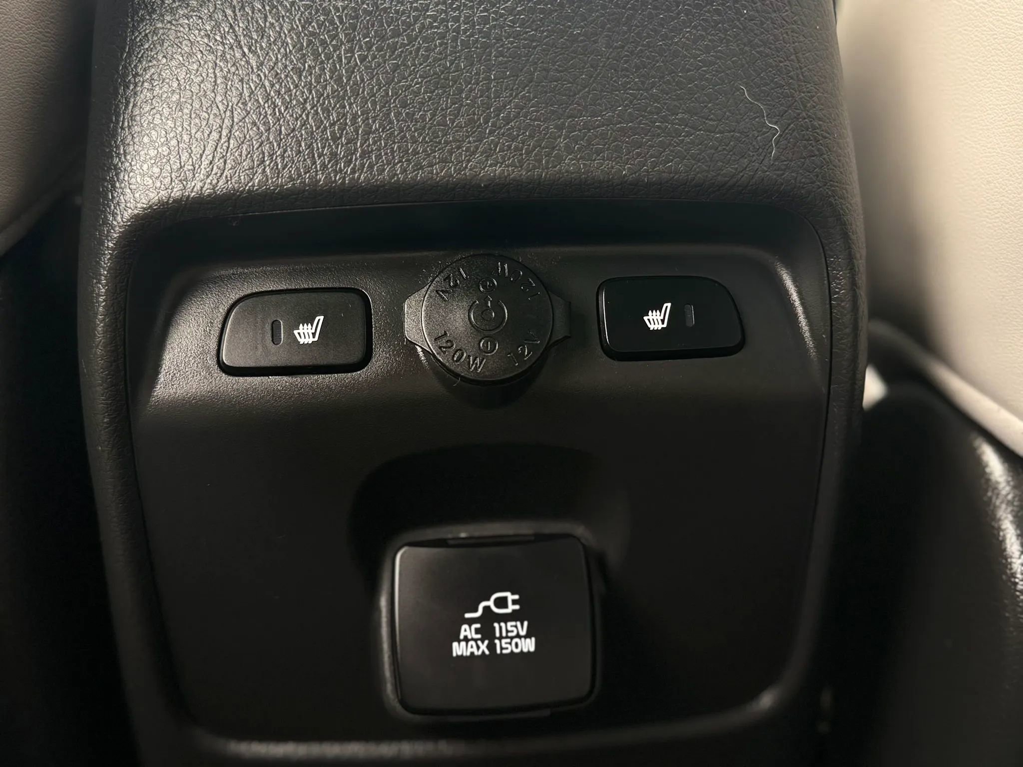 Used 2014 Kia Sorento SX w/ 3rd Row Package AWD/4WD image 39