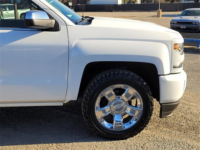 Used 2017 Chevrolet Silverado 1500 LTZ Z71 w/ LTZ Plus Package image 7
