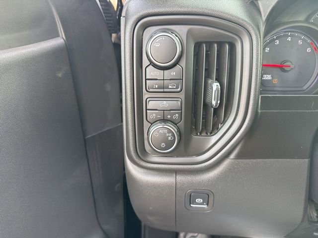 Used 2019 Chevrolet Silverado 1500 W/T w/ Trailering Package image 25