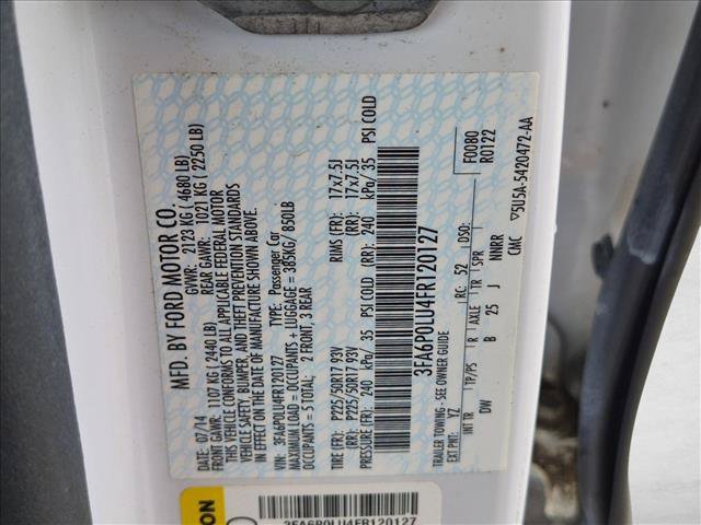 Used 2015 Ford Fusion SE FWD image 23