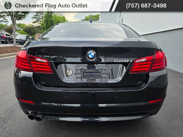 Used 2013 BMW 528i xDrive Sedan AWD/4WD image 6