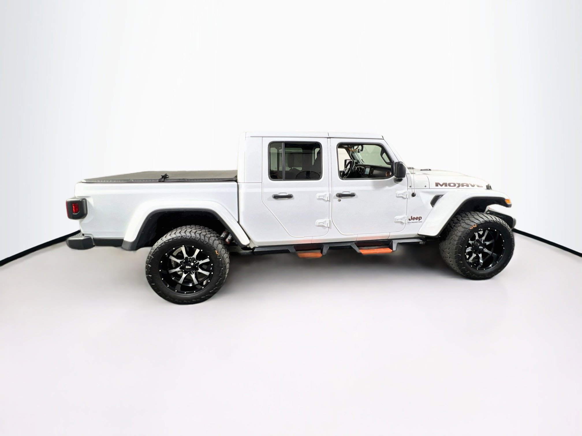 Used 2021 Jeep Gladiator Mojave AWD/4WD image 4