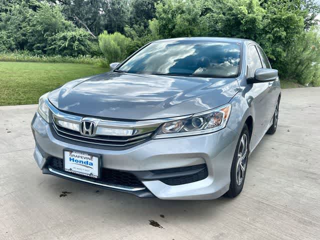 Used 2017 Honda Accord LX image 2