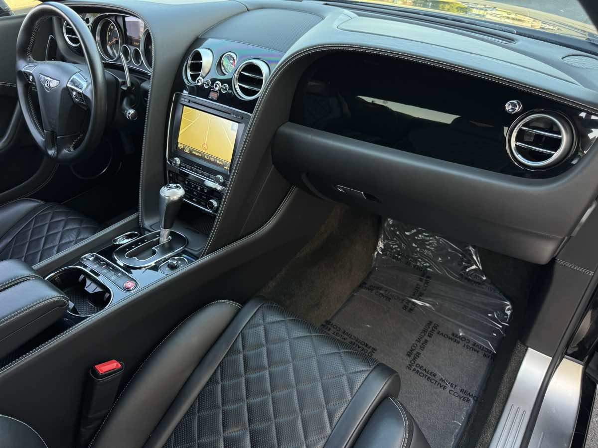 Used 2017 Bentley Continental GT image 22