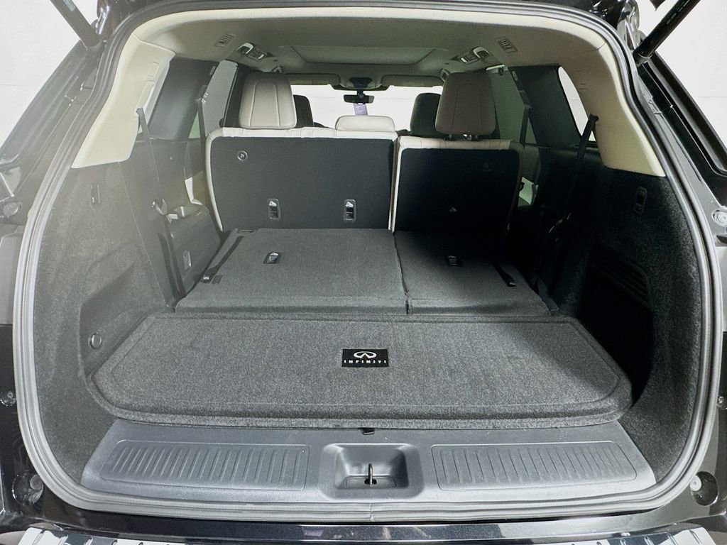 Certified 2026 INFINITI QX60 Luxe w/ Cargo Package FWD image 33