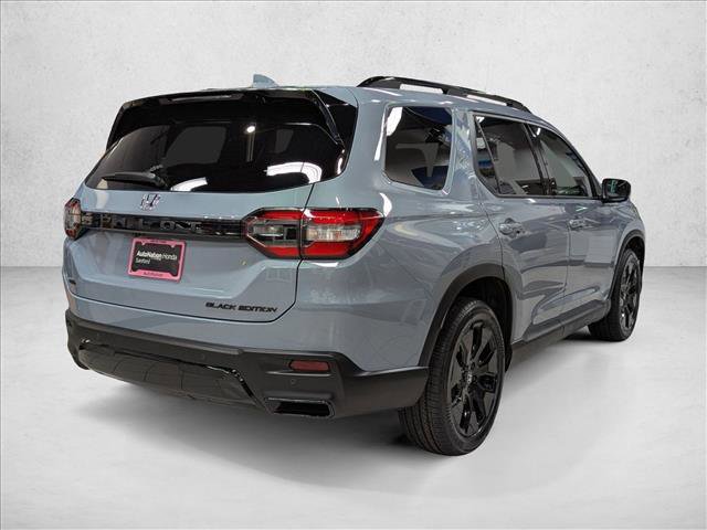 New 2026 Honda Pilot Black Edition video 2