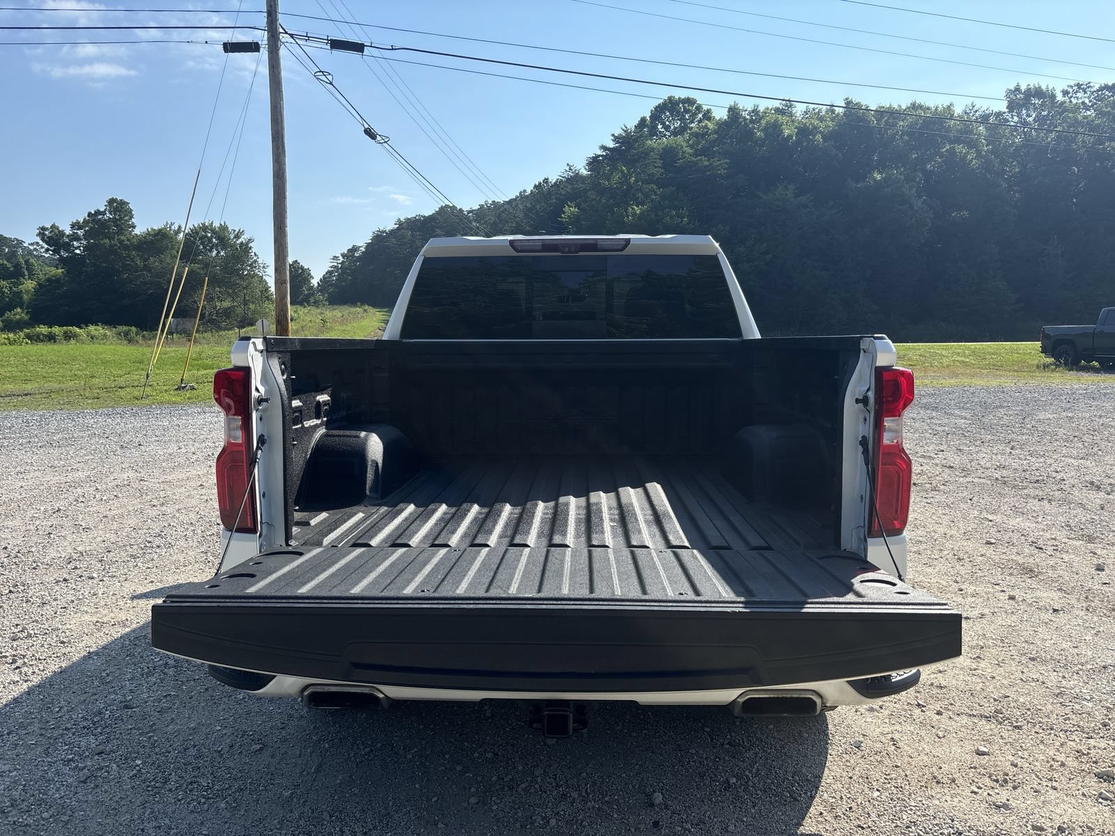 Used 2020 Chevrolet Silverado 1500 High Country w/ Technology Package AWD/4WD image 25