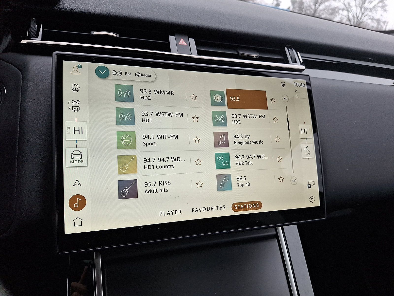 New 2026 Land Rover Range Rover Velar S image 8