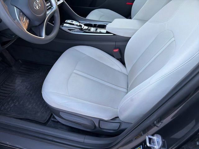 Used 2023 Hyundai Sonata SE w/ Preferred Accessory Package FWD image 11