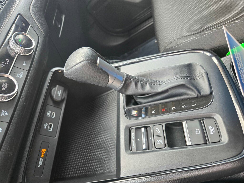 Certified 2025 Honda CR-V EX image 18