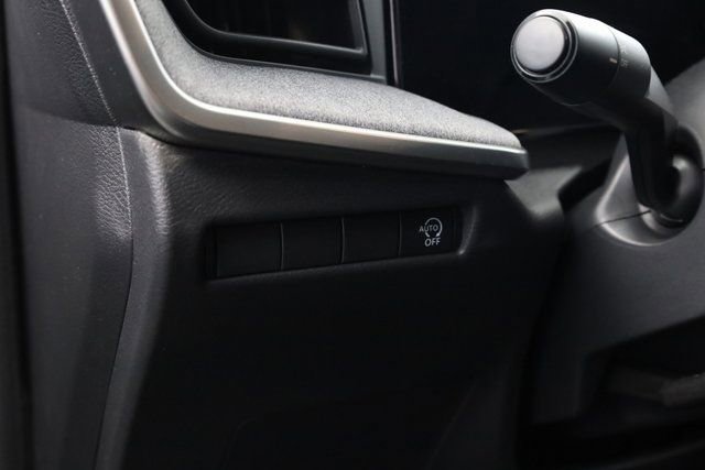 Certified 2025 Nissan Kicks SV image 13