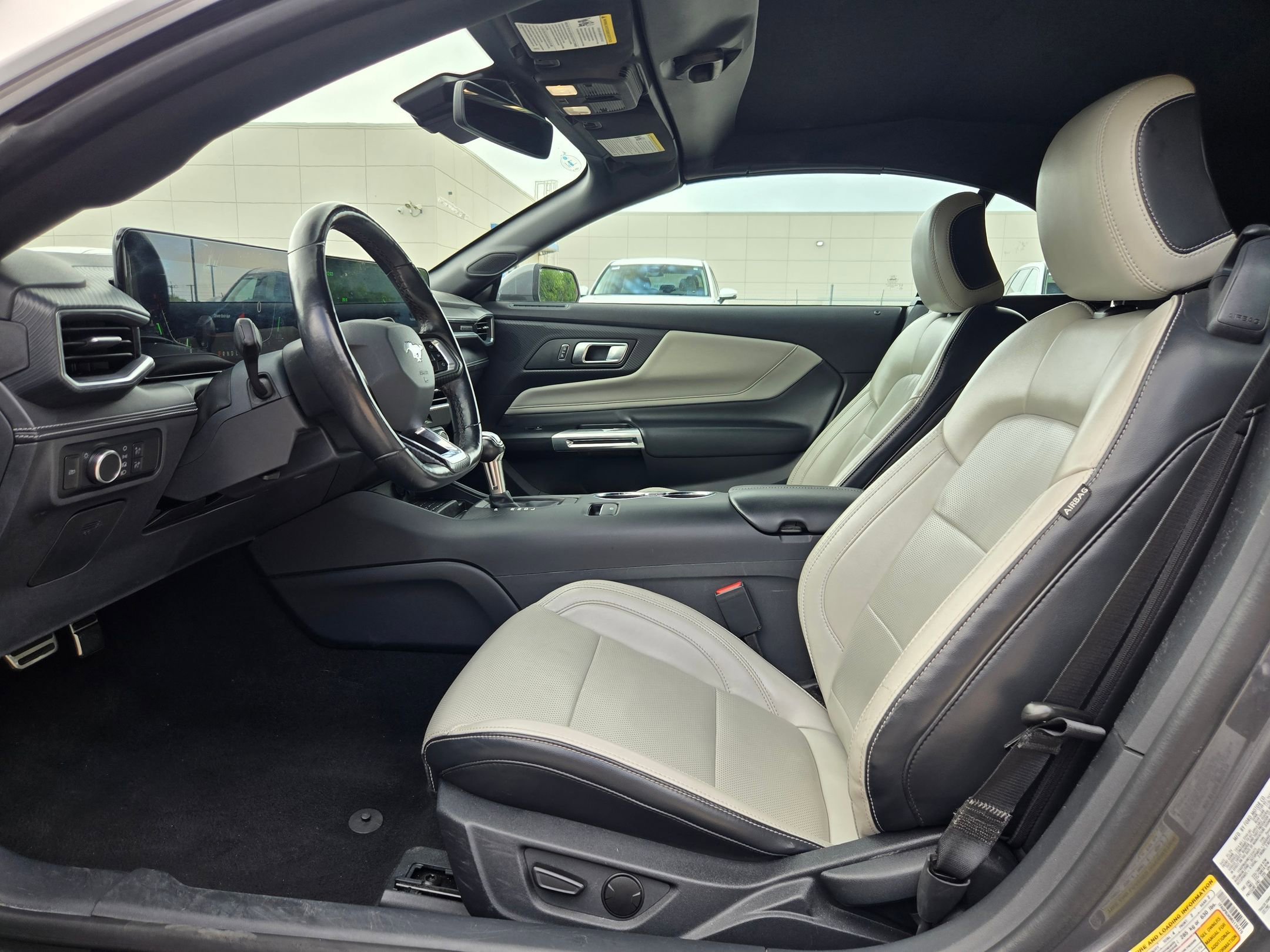 Used 2024 Ford Mustang Premium RWD image 9