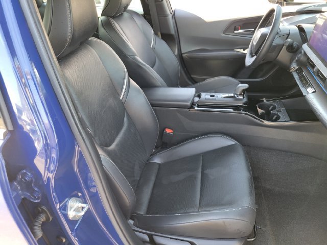 Used 2024 Toyota Prius XLE FWD image 22