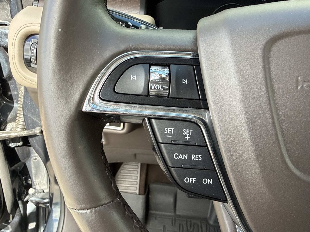 Certified 2021 Lincoln Nautilus Reserve AWD/4WD image 30