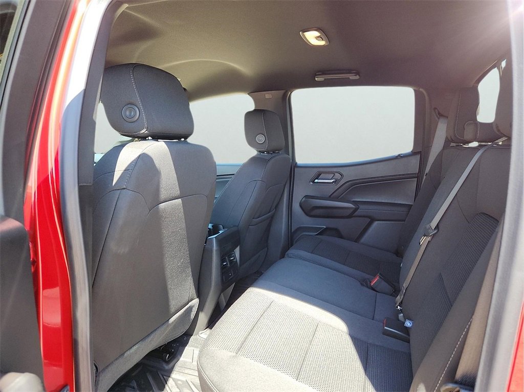 New 2026 GMC Canyon Elevation w/ Technology Package image 18