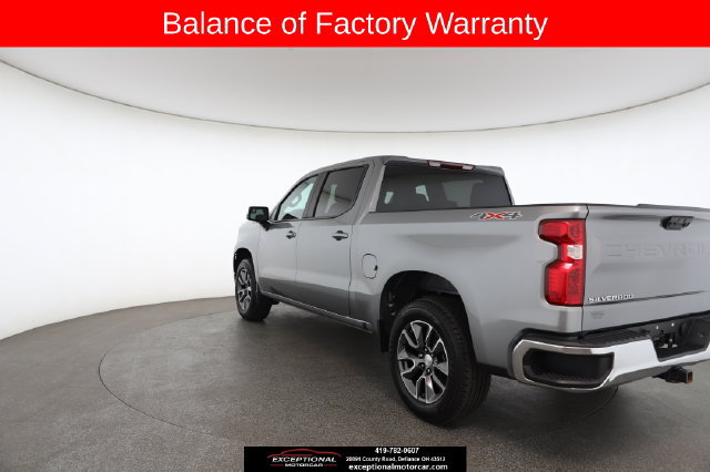 Used 2023 Chevrolet Silverado 1500 LT AWD/4WD image 12