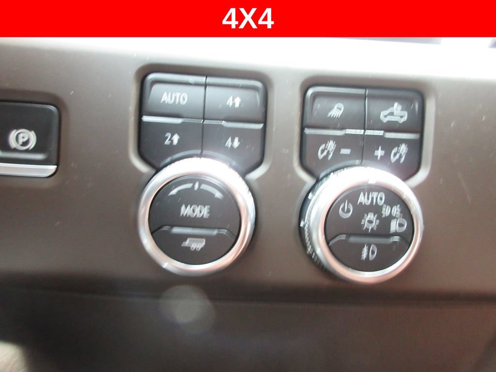 Used 2024 GMC Sierra 1500 Denali AWD/4WD image 34