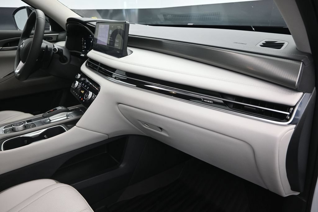 Certified 2026 INFINITI QX60 Pure w/ Cargo Package FWD image 25