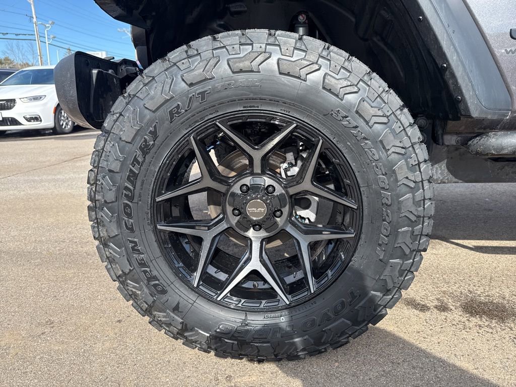 New 2026 Jeep Wrangler Willys image 9