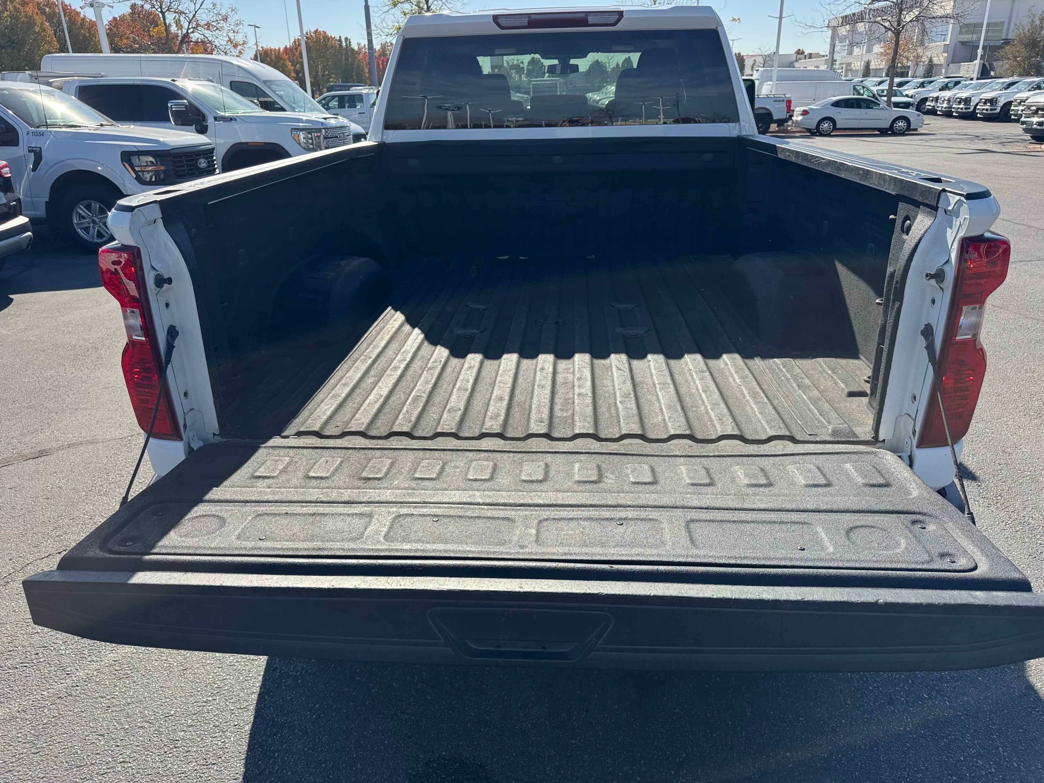 Used 2023 Chevrolet Silverado 3500 LT w/ Gooseneck/5TH Wheel Package image 29