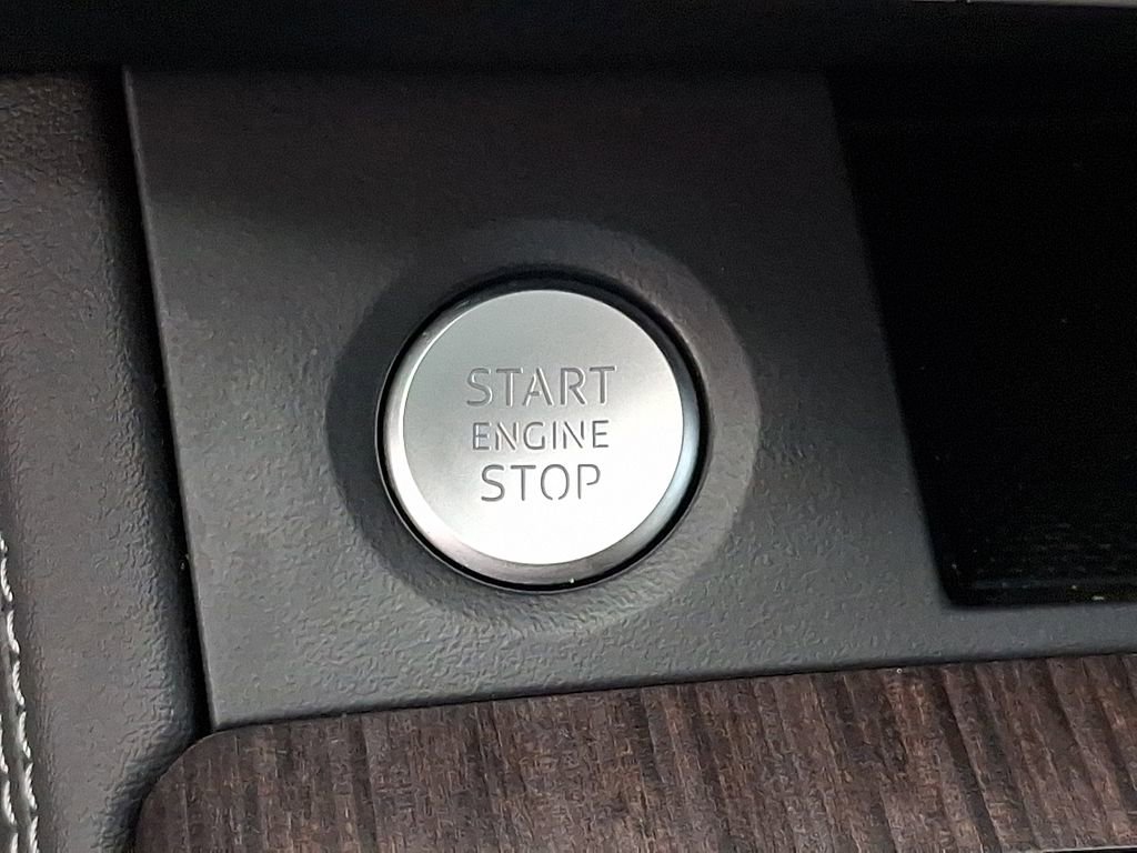 Used 2023 Audi Q5 e Premium Plus w/ Premium Plus Package image 26