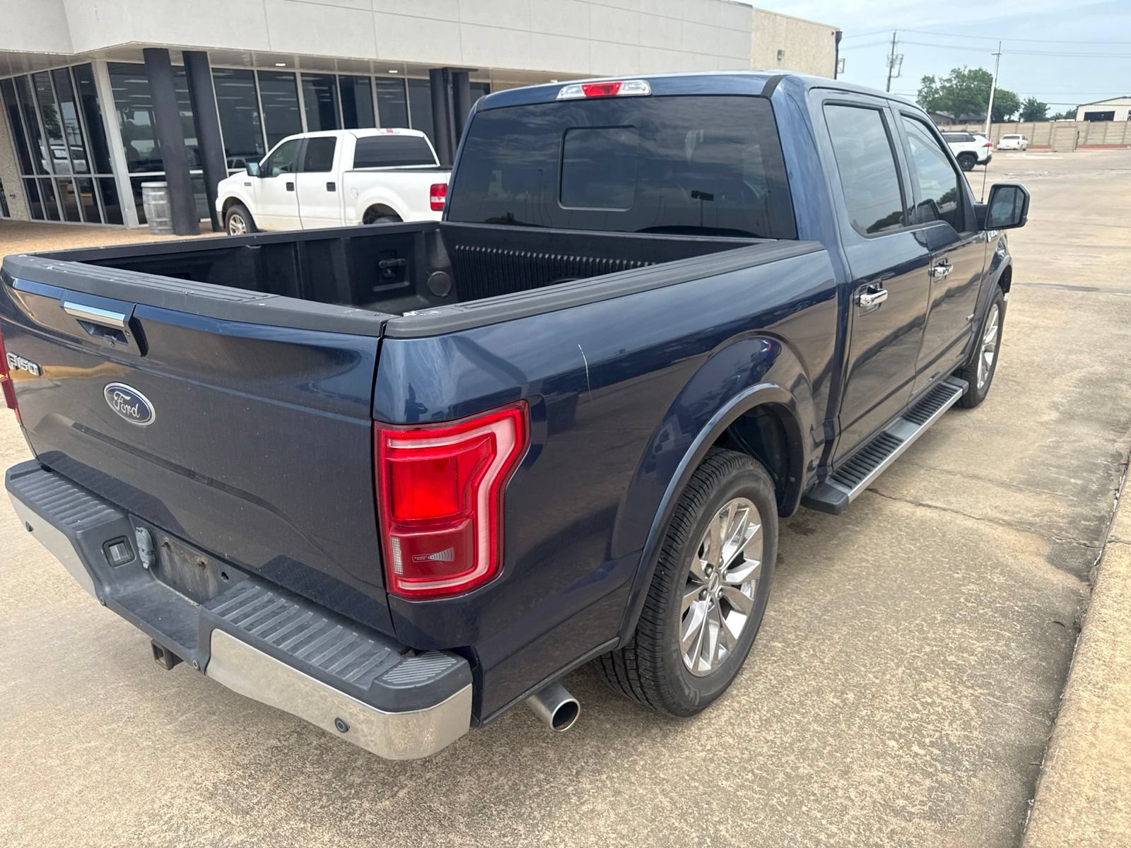 Used 2016 Ford F150 Lariat RWD image 7
