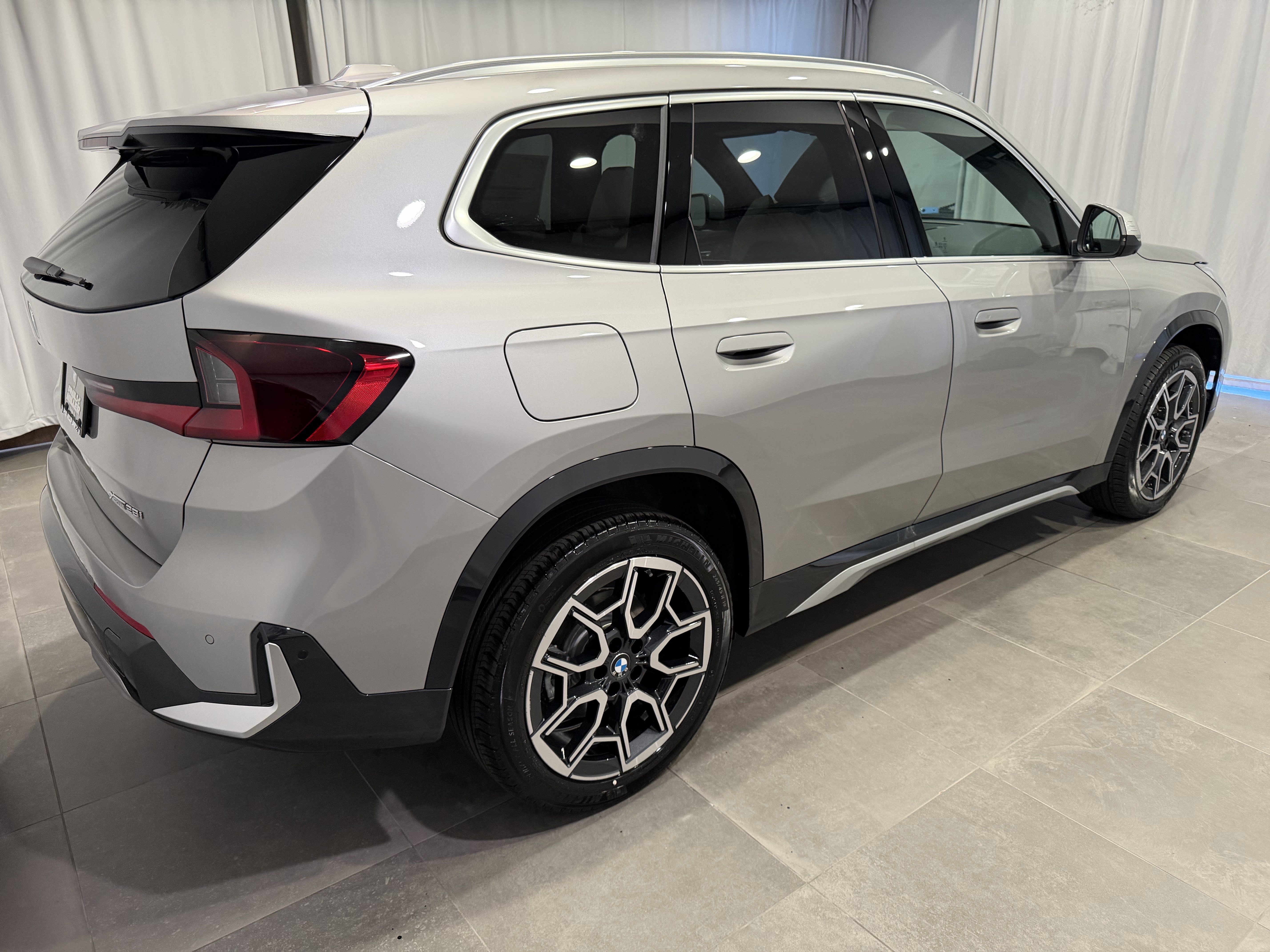 New 2026 BMW X1 xDrive28i w/ Technology Package AWD/4WD image 6
