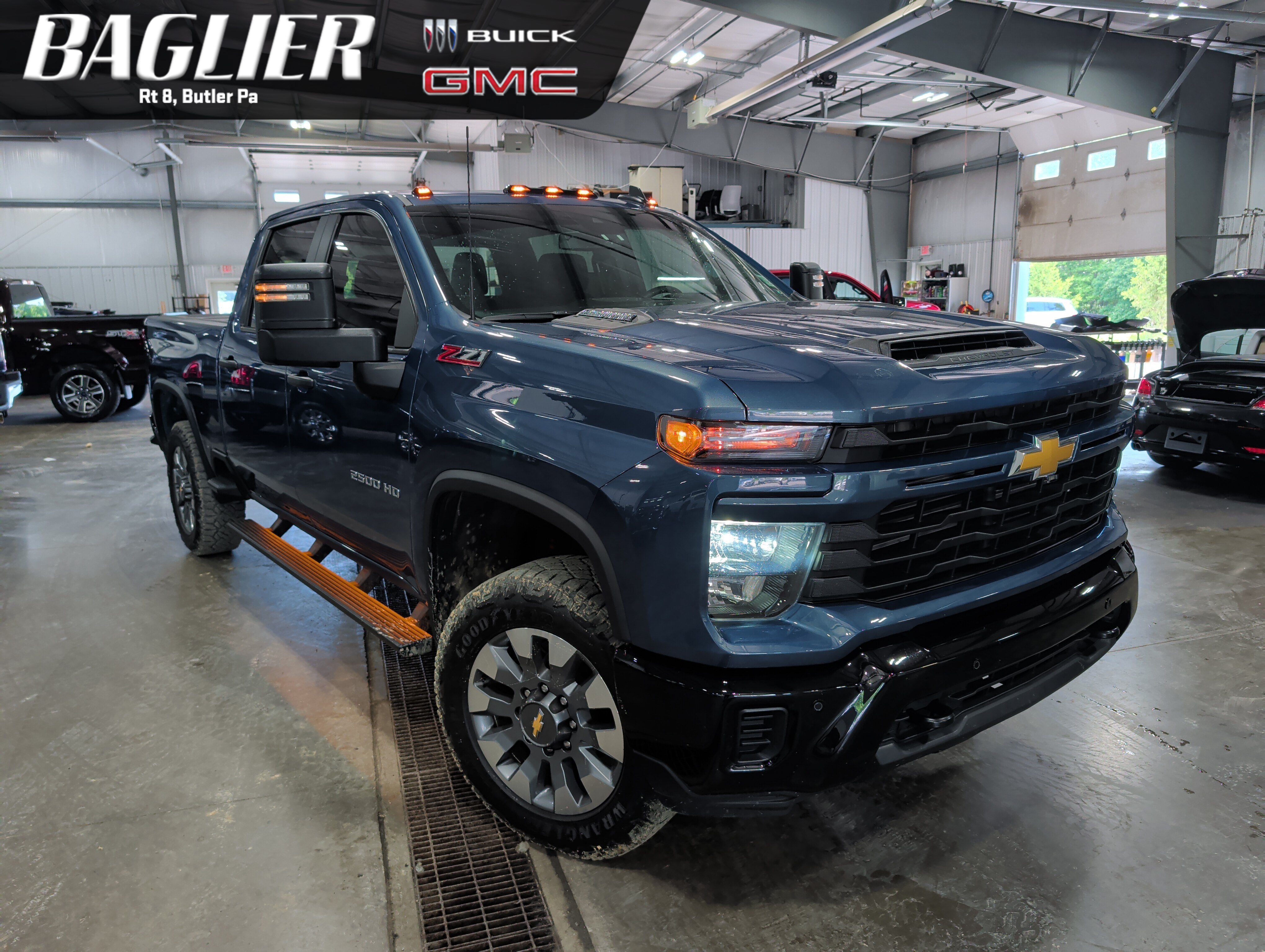 Used 2025 Chevrolet Silverado 2500 Custom w/ Custom Value Package