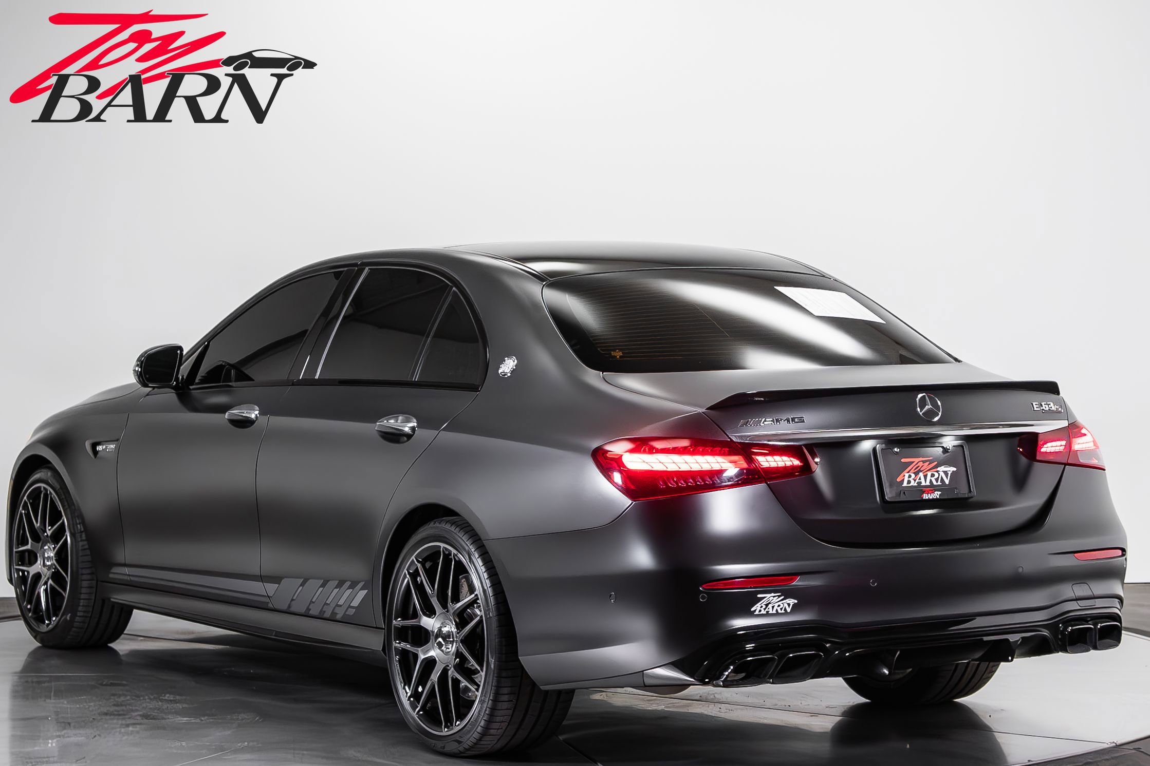 Used 2023 Mercedes-Benz E 63 AMG S image 3