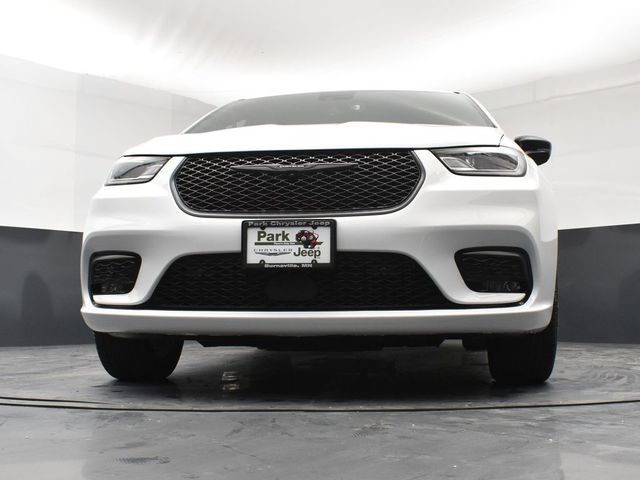New 2026 Chrysler Pacifica Select w/ S Appearance Package AWD/4WD image 20
