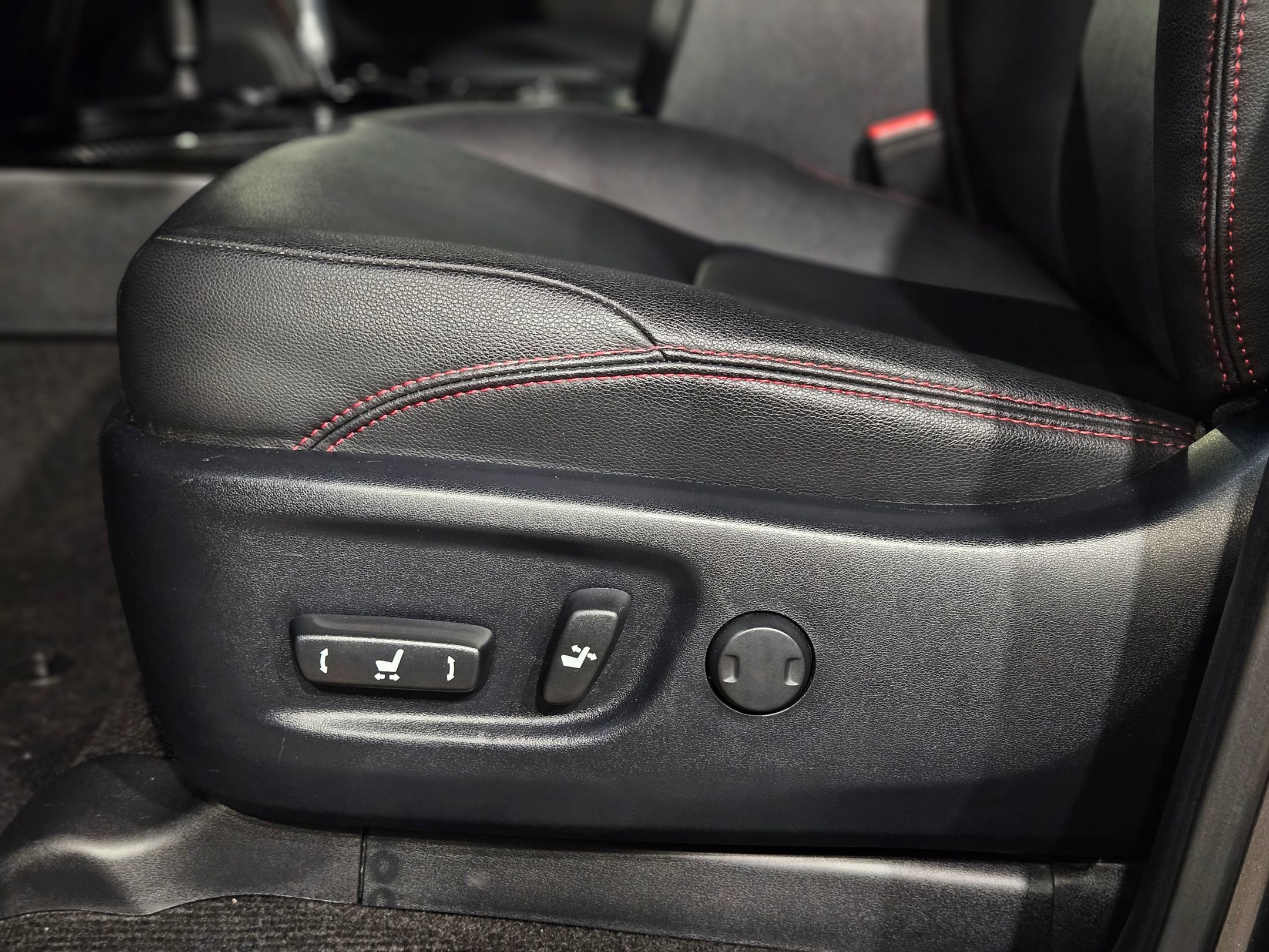 Used 2020 Toyota 4Runner TRD Off-Road Premium image 22