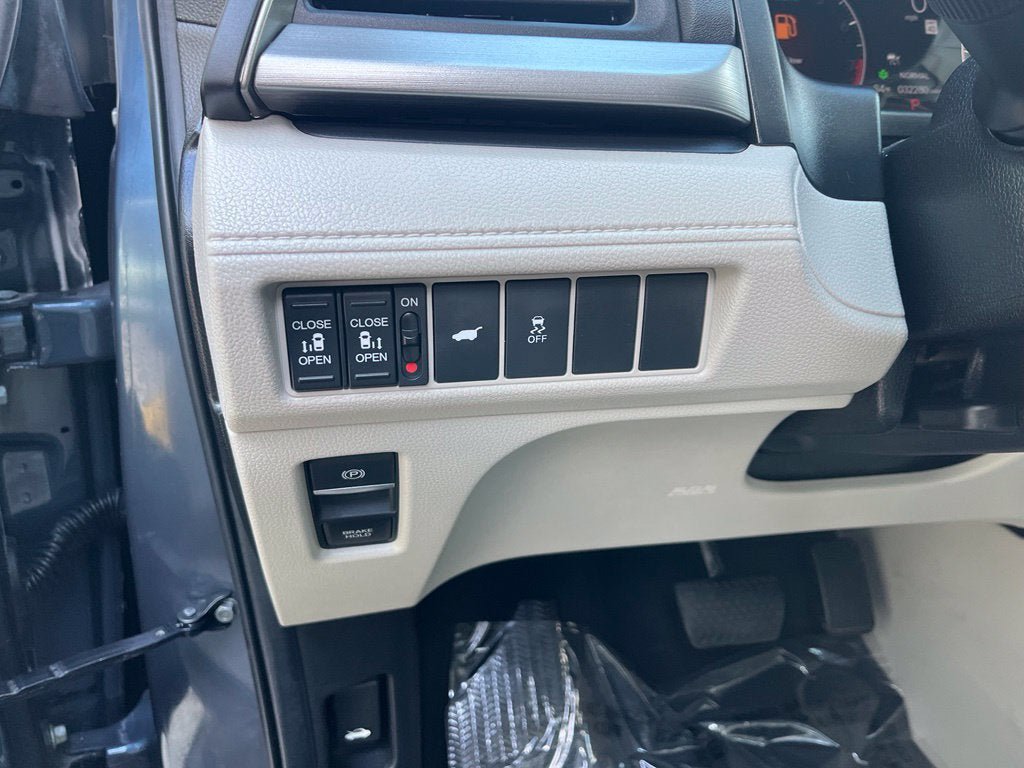 Used 2025 Honda Odyssey EX-L image 38